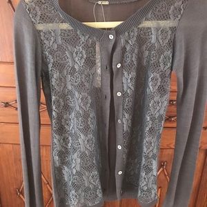 CHAN LUU Cardigan with lace detail on the front.